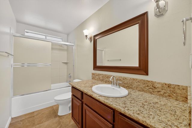 12096 Poplar Rd, Auburn, CA 95602
