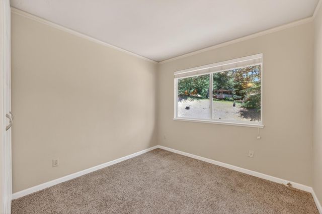 12096 Poplar Rd, Auburn, CA 95602