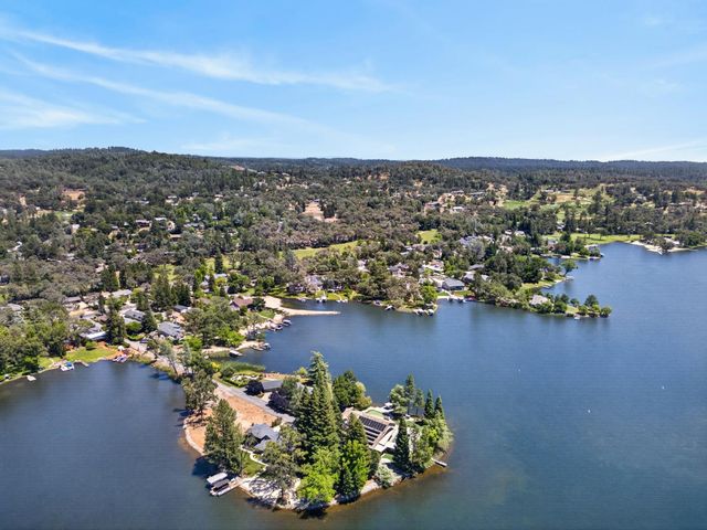 12096 Poplar Rd, Auburn, CA 95602