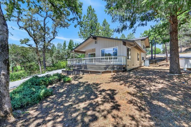 12096 Poplar Rd, Auburn, CA 95602