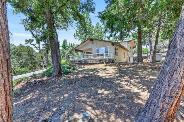 12096 Poplar Rd, Auburn, CA 95602