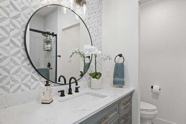 1904 Lakeway BLVD, Lakeway, TX 78734