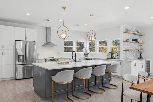 1904 Lakeway BLVD, Lakeway, TX 78734