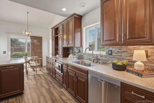 1642 Lisbon Place, Escondido, CA 92029