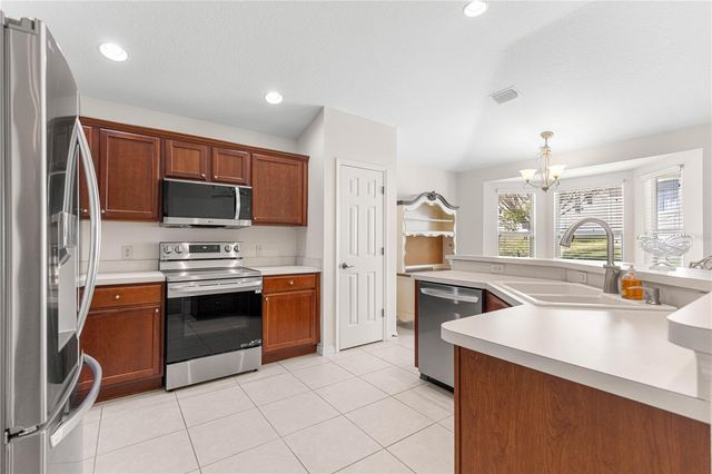 454 BISHOPVILLE LOOP, The Villages, FL 32162