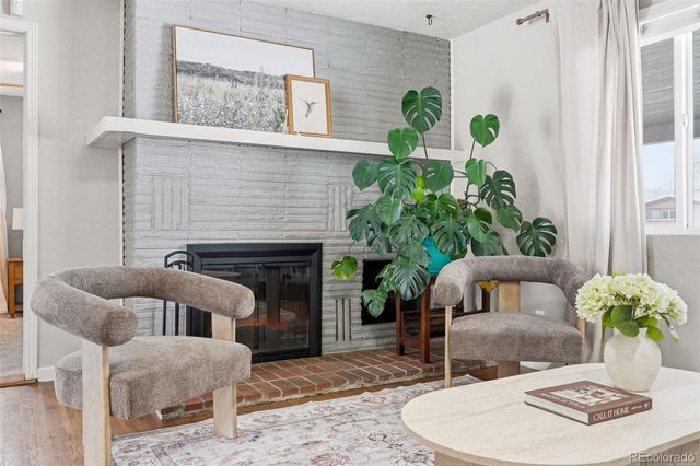 10045 W 8th Place, Lakewood, CO 80215