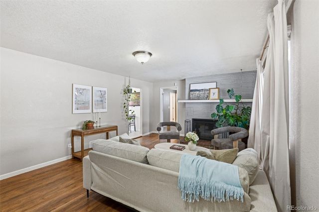 10045 W 8th Place, Lakewood, CO 80215