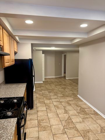 5125 W 101st Street, Oak Lawn, IL 60453