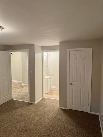 5125 W 101st Street, Oak Lawn, IL 60453