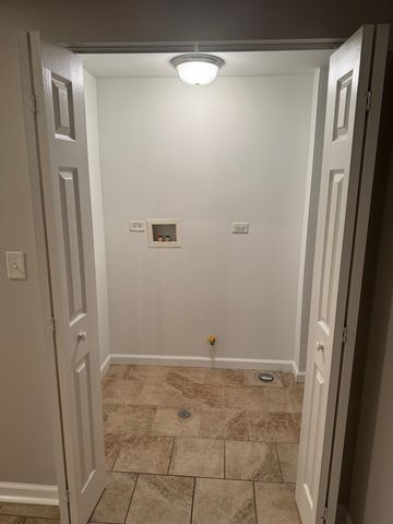 5125 W 101st Street, Oak Lawn, IL 60453