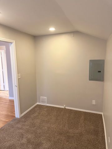 5125 W 101st Street, Oak Lawn, IL 60453