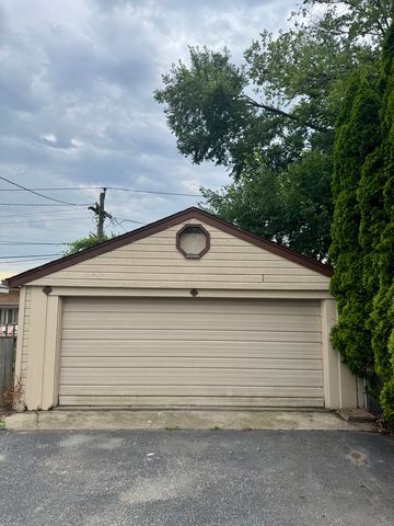 5125 W 101st Street, Oak Lawn, IL 60453