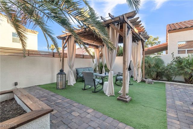 1923 Casa Verde Drive, North Las Vegas, NV 89031