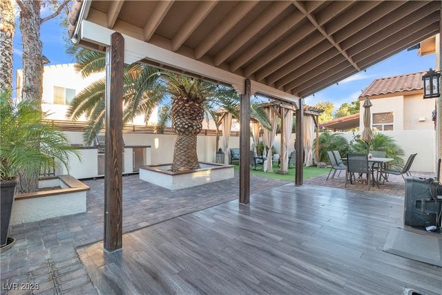 1923 Casa Verde Drive, North Las Vegas, NV 89031