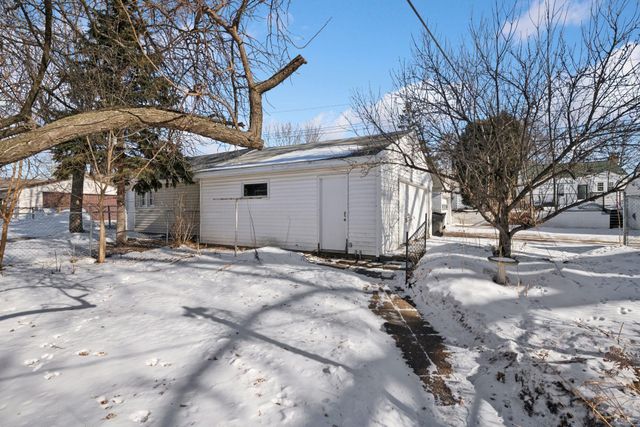 5449 30th Avenue S, Minneapolis, MN 55417