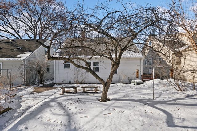 5449 30th Avenue S, Minneapolis, MN 55417