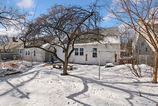 5449 30th Avenue S, Minneapolis, MN 55417