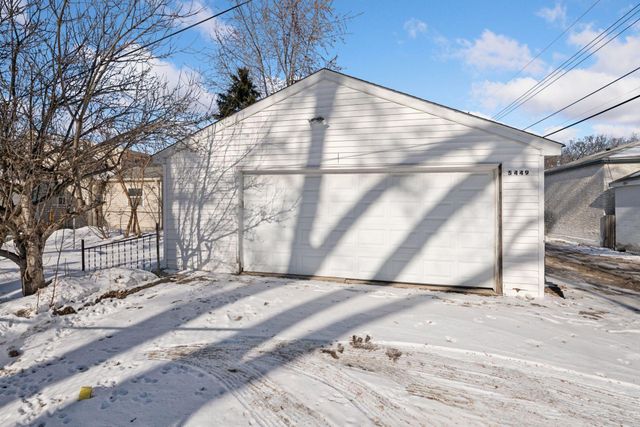 5449 30th Avenue S, Minneapolis, MN 55417