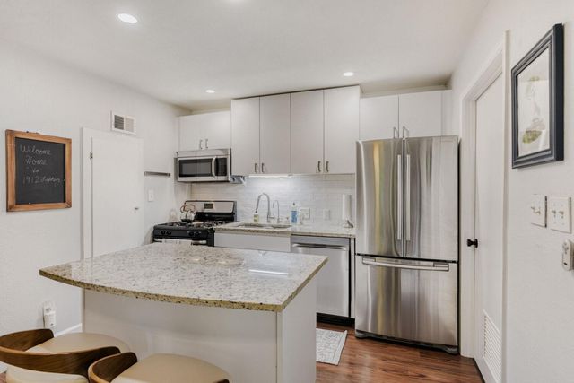 1912 Lightsey RD 6, Austin, TX 78704