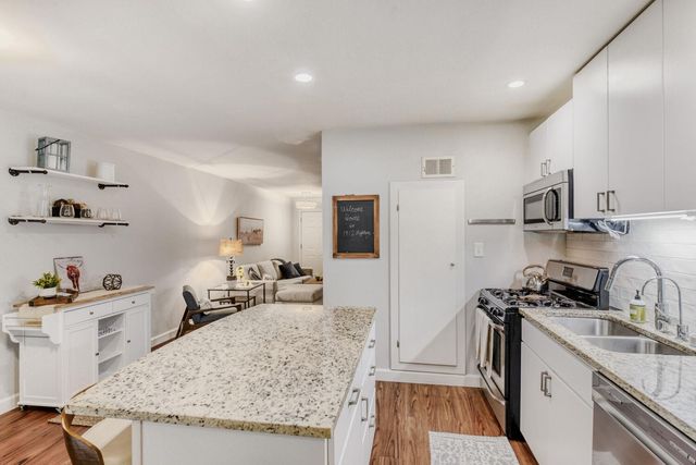 1912 Lightsey RD 6, Austin, TX 78704