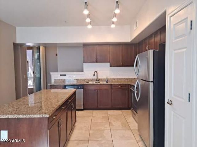 1920 E BELL Road 1114, Phoenix, AZ 85022