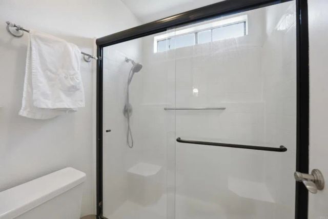 2815 New Castle Way, Carlsbad, CA 92010