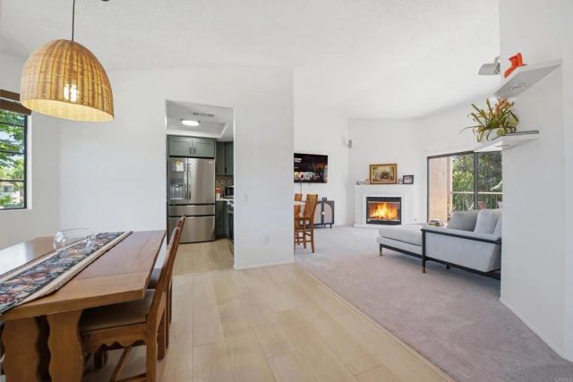 2815 New Castle Way, Carlsbad, CA 92010