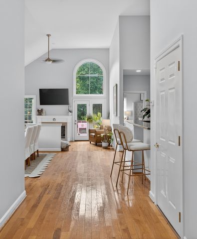 5518 Hearthstone Ln, Brentwood, TN 37027