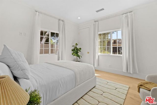 5845 W 74th Street, Los Angeles, CA 90045