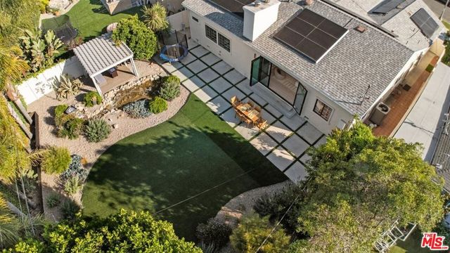 5845 W 74th Street, Los Angeles, CA 90045