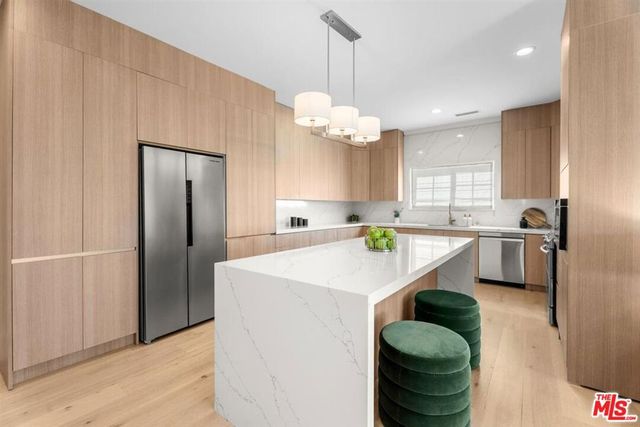 5845 W 74th Street, Los Angeles, CA 90045