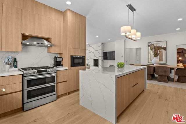 5845 W 74th Street, Los Angeles, CA 90045