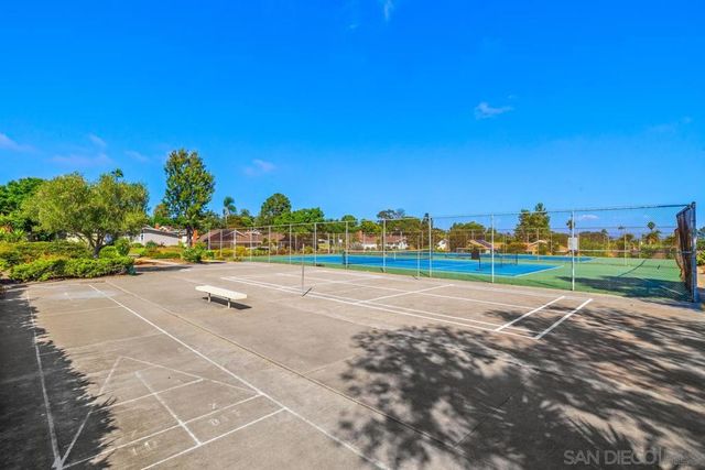 5710 Ferber St, San Diego, CA 92122
