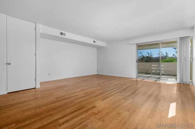5710 Ferber St, San Diego, CA 92122