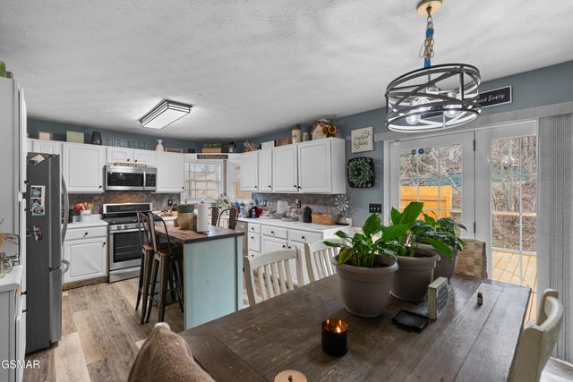 1210 Green Acres Drive, Newport, TN 37821