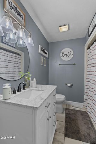 1210 Green Acres Drive, Newport, TN 37821