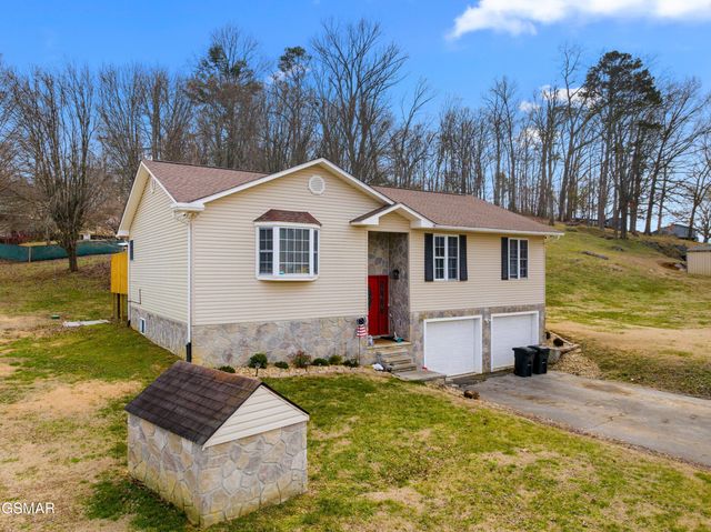 1210 Green Acres Drive, Newport, TN 37821