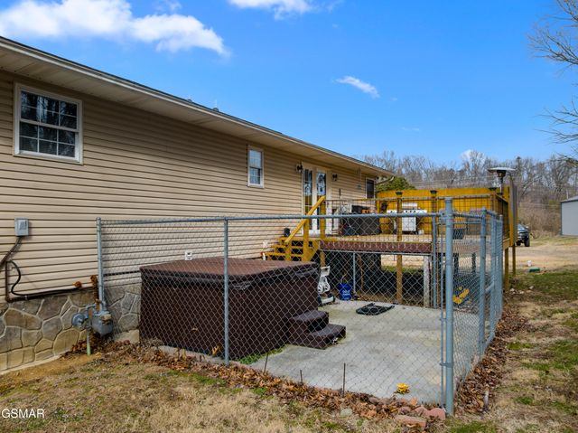 1210 Green Acres Drive, Newport, TN 37821