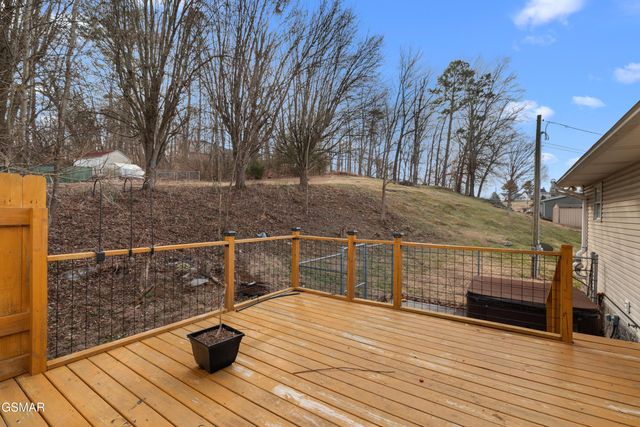 1210 Green Acres Drive, Newport, TN 37821