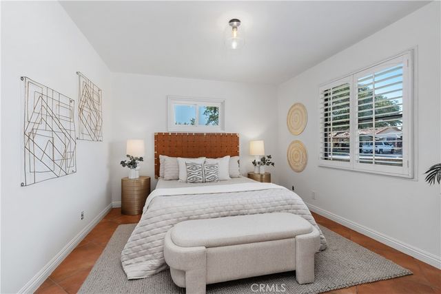 986 Post Road, Costa Mesa, CA 92626