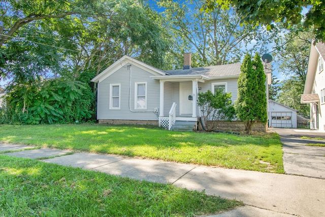 949 4th Avenue, Aurora, IL 60505