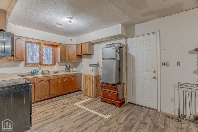 10 Dogwood Trl, Williford, AR 72482