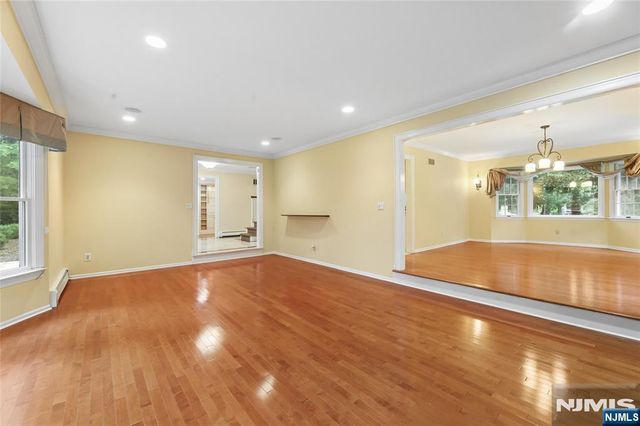 1 Frasco Lane, Norwood, NJ 07648
