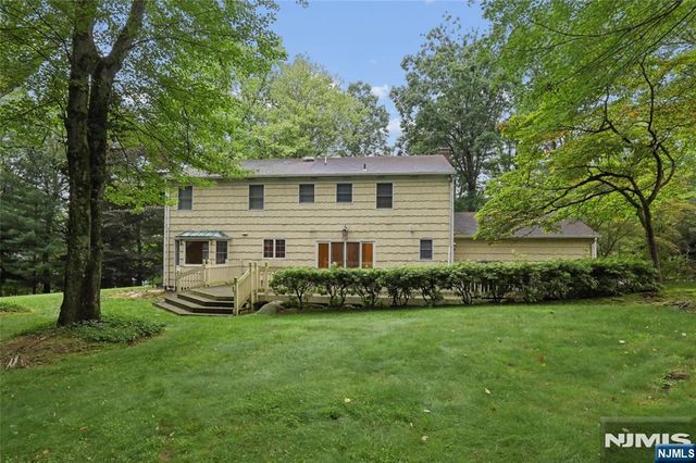 1 Frasco Lane, Norwood, NJ 07648