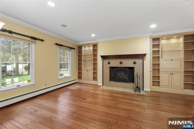 1 Frasco Lane, Norwood, NJ 07648
