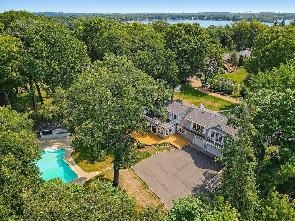2615 Shadywood Road, Orono, MN 55331 — photo 4