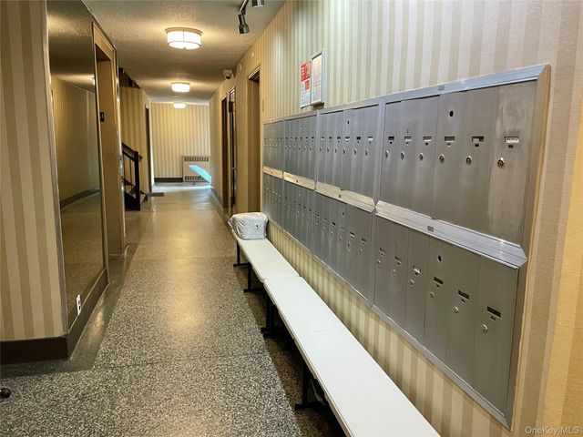 65-15 Yellowstone Boulevard 2C, Forest Hills, NY 11375
