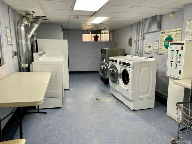 65-15 Yellowstone Boulevard 2C, Forest Hills, NY 11375