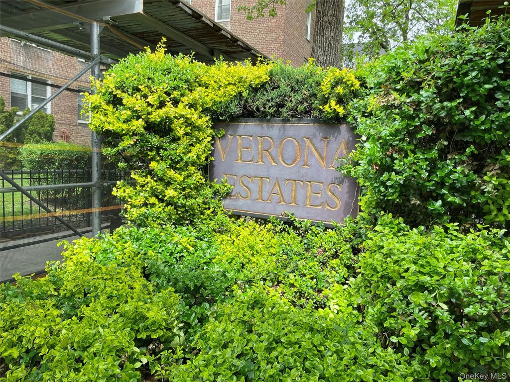 65-15 Yellowstone Boulevard 2C, Forest Hills, NY 11375