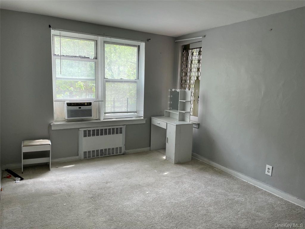 65-15 Yellowstone Boulevard 2C, Forest Hills, NY 11375 — photo 4